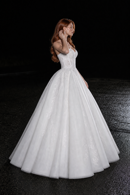 Femme Fatale 08
